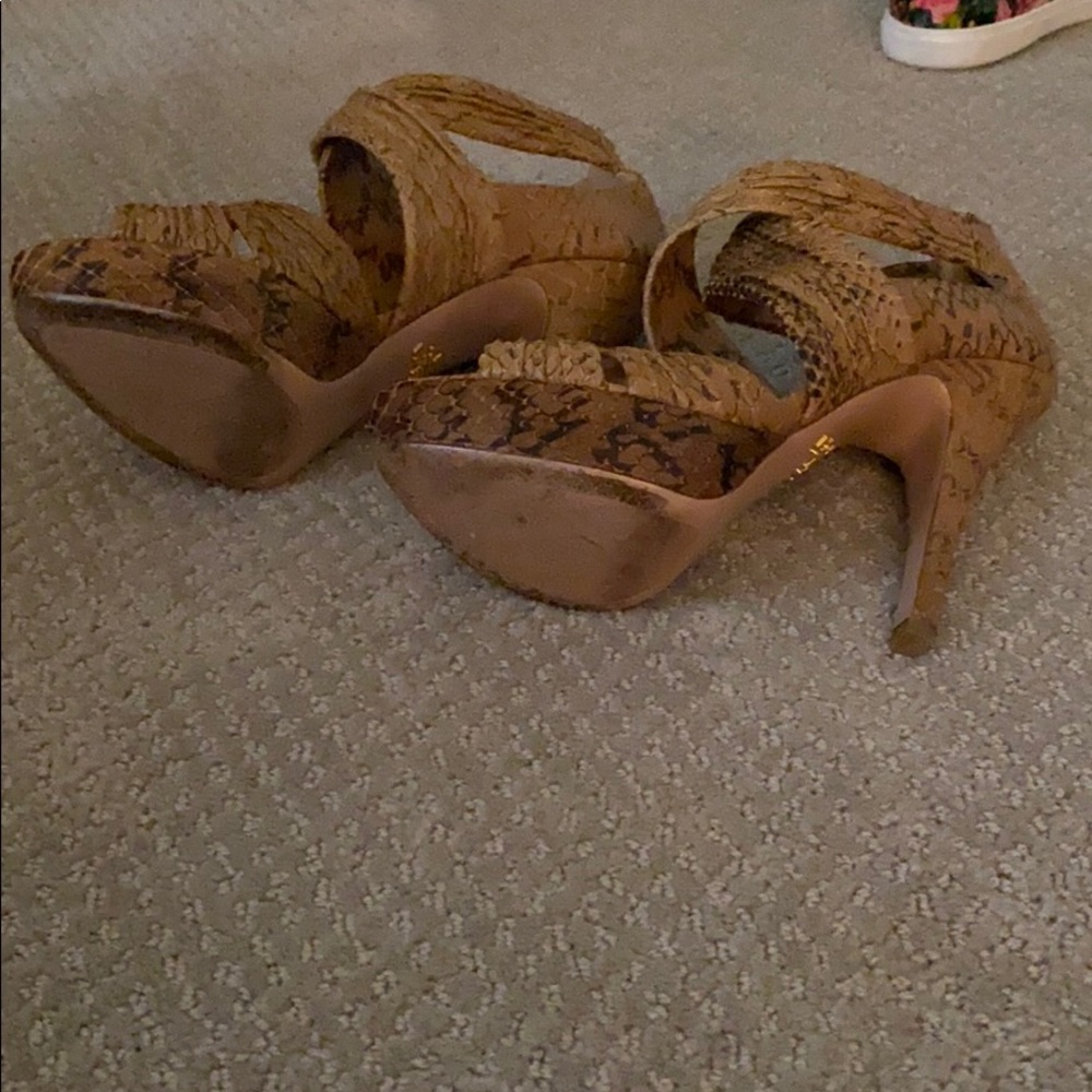Prada tan python leather sandals - Picture 7 of 8